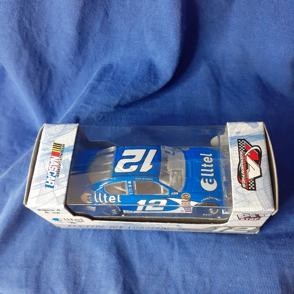 💯RARE Nascar PIT STOP Ryan Newman #12 COT Dodge Avenger 🇨🇦12.50 Can Shipping - Picture 5 of 16